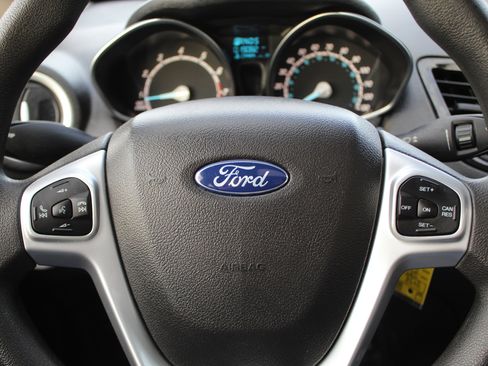 Used 2017 Ford Fiesta SE w/ Equipment Group 201A image 21