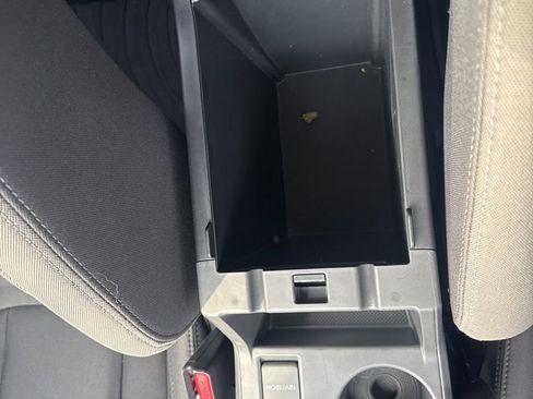 Certified 2025 Subaru Crosstrek 2.0i Premium image 21