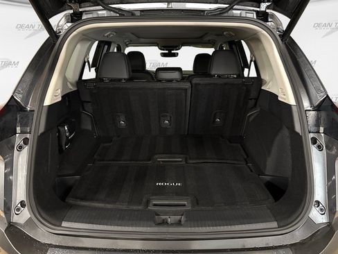 Used 2023 Nissan Rogue SL w/ SL Premium Package AWD/4WD image 17