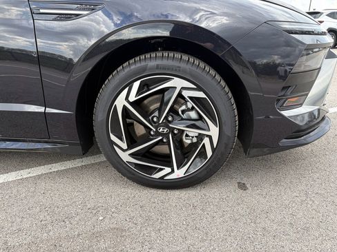 New 2026 Hyundai Sonata SEL FWD image 9