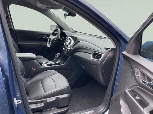 Used 2024 Chevrolet Equinox Premier w/ LPO, Floor Liner Package AWD/4WD image 20