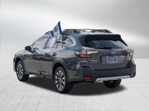 Certified 2025 Subaru Outback Limited AWD/4WD image 3