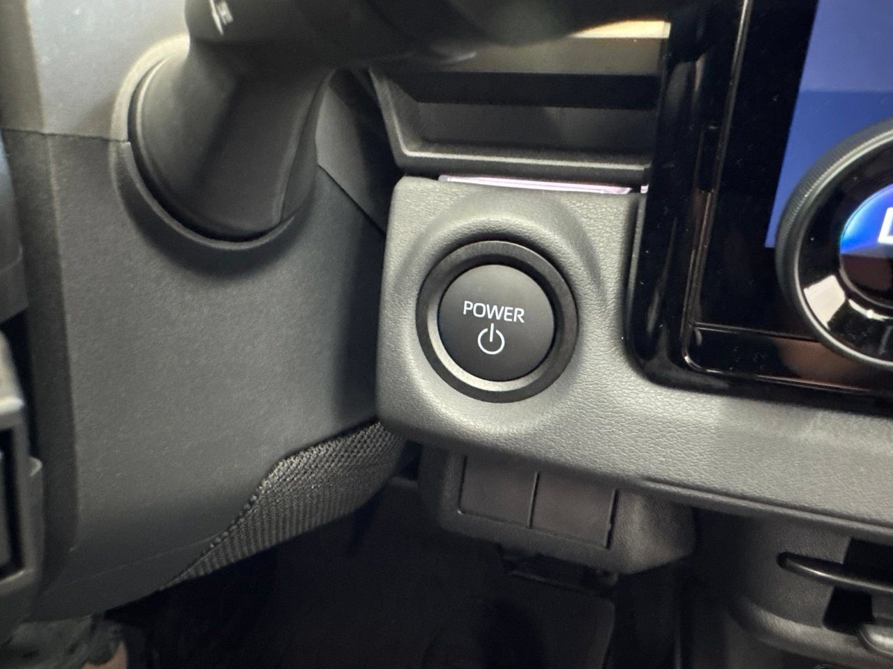 Certified 2026 Toyota bZ Woodland AWD/4WD image 24