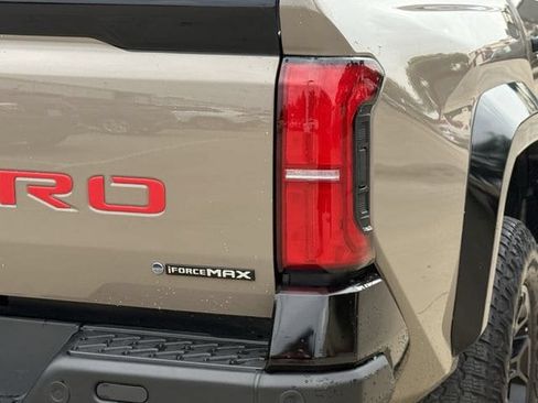 Used 2025 Toyota Tacoma TRD Pro AWD/4WD image 6