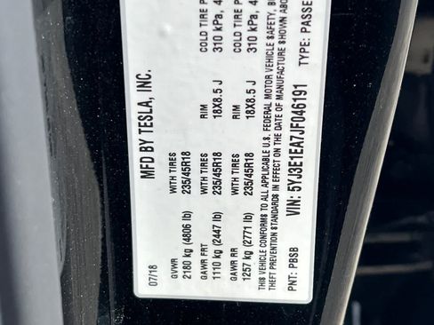 Used 2018 Tesla Model 3 Long Range RWD image 28