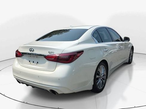Used 2018 INFINITI Q50 Luxe w/ Sensory Package (Luxe) RWD image 6