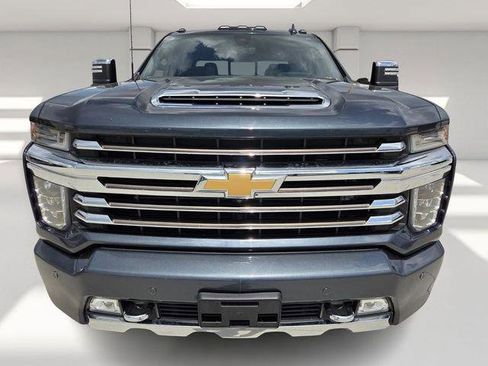 Used 2020 Chevrolet Silverado 2500 High Country w/ Technology Package image 8