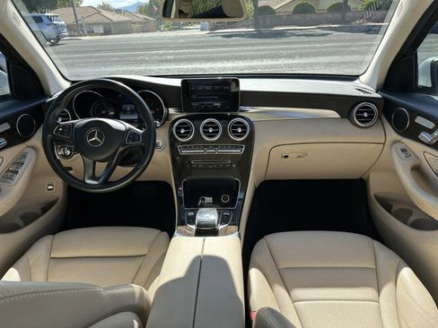 Used 2017 Mercedes-Benz GLC 300 w/ Premium 1 Package image 18