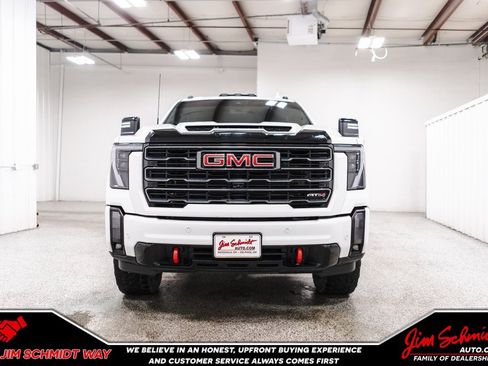 Used 2024 GMC Sierra 3500 AT4 w/ AT4 Premium Plus Package image 2