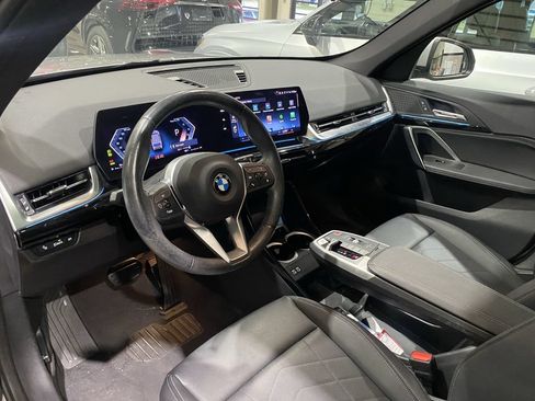 Used 2023 BMW X1 xDrive28i AWD/4WD image 2