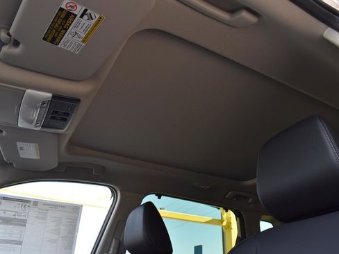 New 2026 Nissan Rogue Platinum w/ Platinum Premium Package image 27