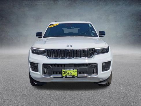 Certified 2023 Jeep Grand Cherokee Overland w/ Adv Protech Group III AWD/4WD image 9