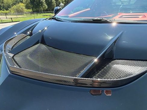 Used 2026 Chevrolet Corvette ZR1 w/ ZR1 Carbon Fiber Aero Package RWD image 9
