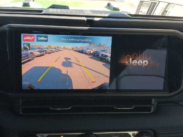 New 2026 Jeep Gladiator Mojave AWD/4WD image 29