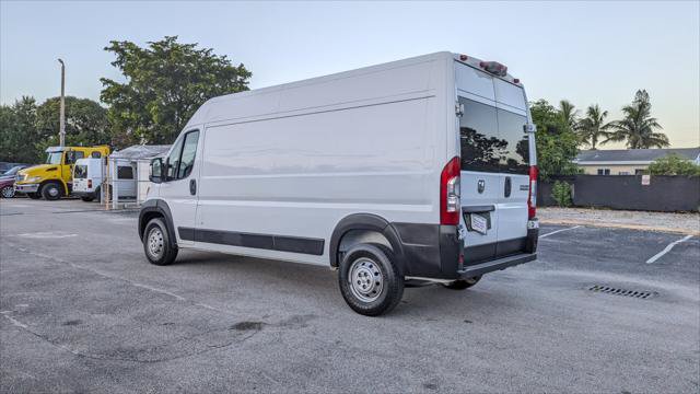Used 2023 RAM ProMaster 2500 FWD image 6