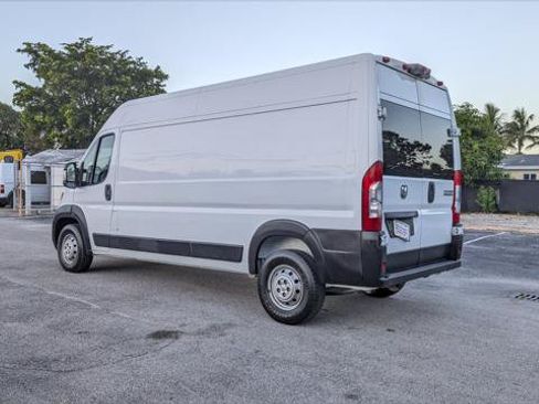 Used 2023 RAM ProMaster 2500 FWD image 6