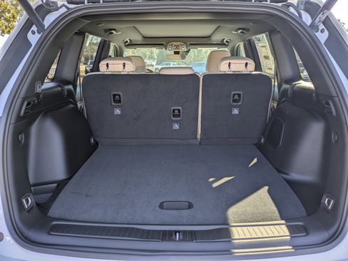 New 2026 Jeep Grand Cherokee Limited RWD image 14