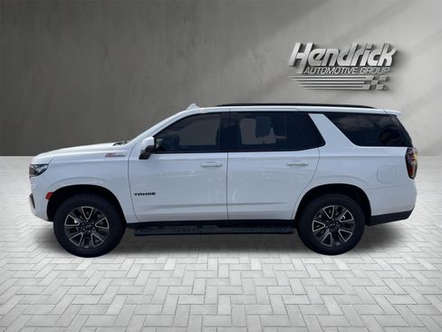 Used 2023 Chevrolet Tahoe Z71 w/ Luxury Package AWD/4WD image 8