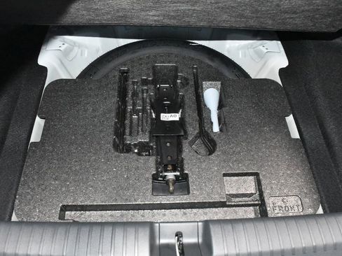 Used 2024 Honda Accord EX image 31