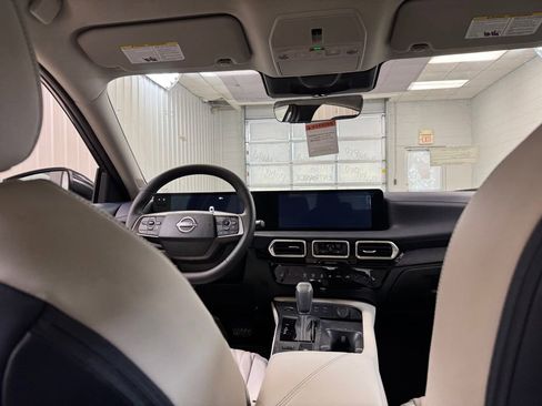 New 2026 Nissan Sentra SL w/ Floor Mat Package FWD image 20