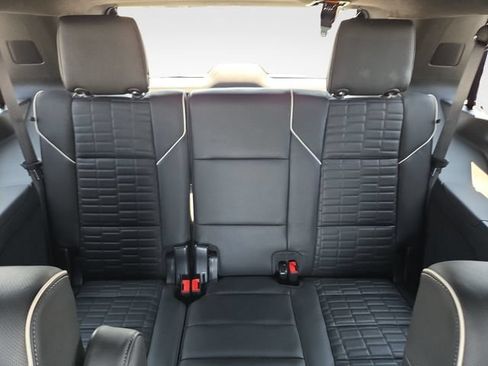 Used 2023 Cadillac Escalade Sport Platinum w/ LPO, ONYX Package AWD/4WD image 13