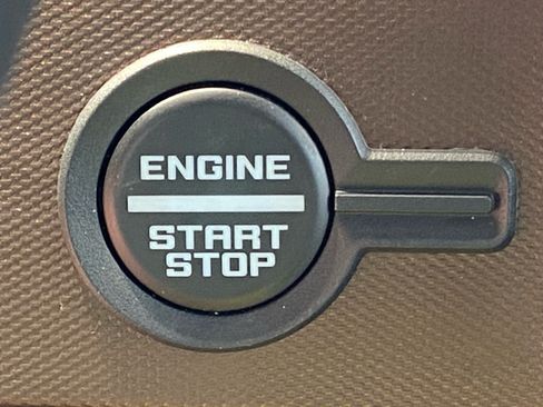 Certified 2022 Ford Bronco Outer Banks AWD/4WD image 16