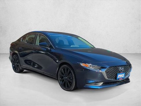 Used 2025 MAZDA MAZDA3 s image 3