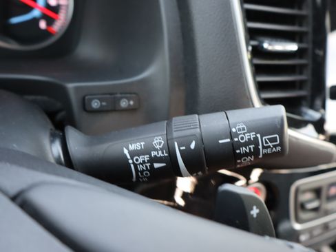 Used 2019 Honda Pilot Touring image 24