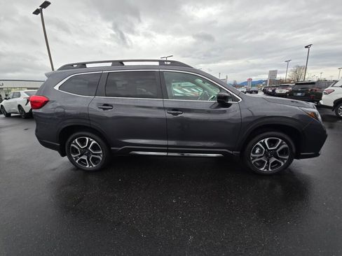 New 2026 Subaru Ascent Limited image 4