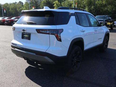 New 2026 Chevrolet Equinox LT w/ Midnight Edition AWD/4WD image 25