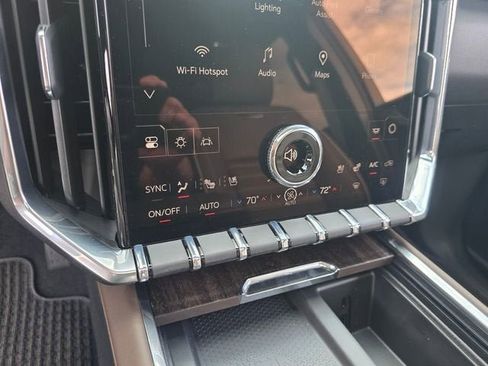 New 2026 GMC Acadia Denali Ultimate FWD image 24