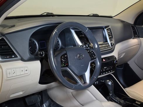 Used 2018 Hyundai Tucson Limited AWD/4WD image 5