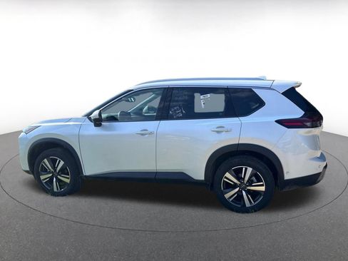 Used 2026 Nissan Rogue SL AWD/4WD image 9