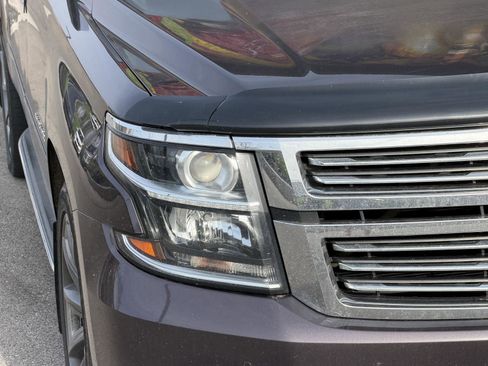 Used 2015 Chevrolet Suburban LTZ image 5