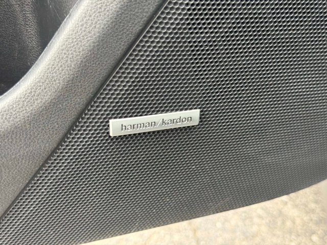 Used 2019 Subaru Crosstrek 2.0i Limited w/ Moonroof Package w/Navigation AWD/4WD image 19