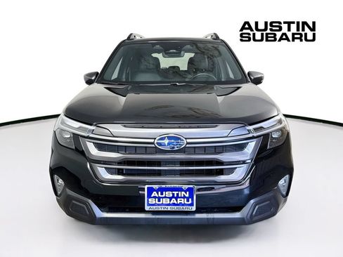 Used 2026 Subaru Forester Limited AWD/4WD image 3