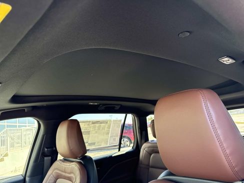 New 2026 Lincoln Aviator Reserve image 33