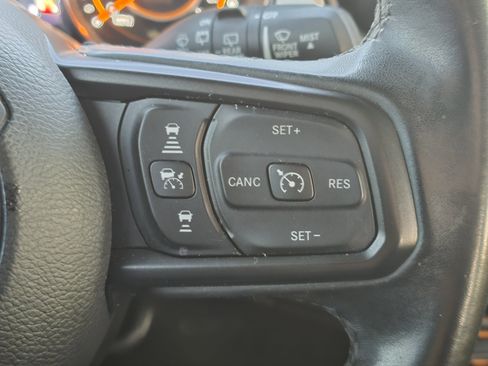 Used 2021 Jeep Wrangler Unlimited Islander image 13