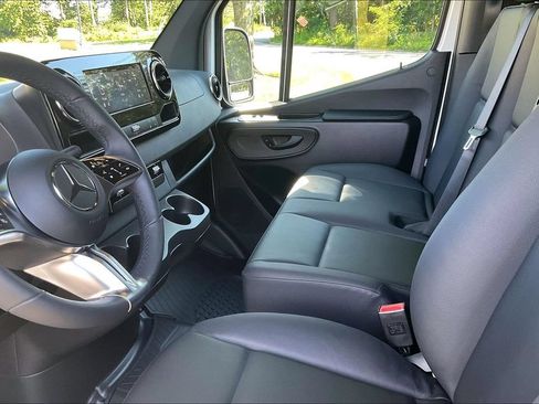 Used 2026 Mercedes-Benz Sprinter 3500 image 12