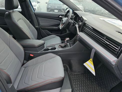 New 2026 Volkswagen Jetta GLI Autobahn FWD image 32