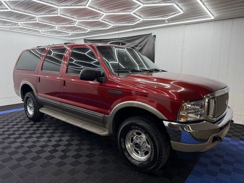 Used 2002 Ford Excursion Limited image 2