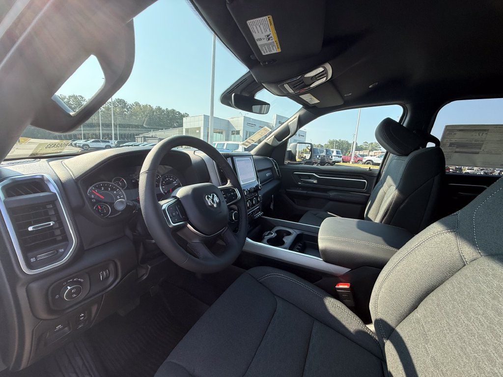 New 2027 RAM 1500 4x4 Crew Cab image 20