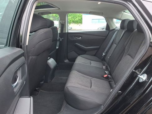 Used 2023 Honda Accord EX image 10
