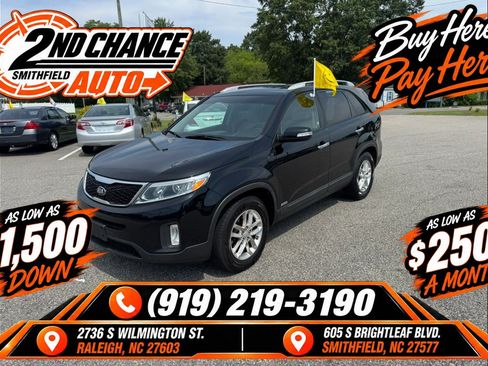 Used 2014 Kia Sorento LX AWD/4WD image 1