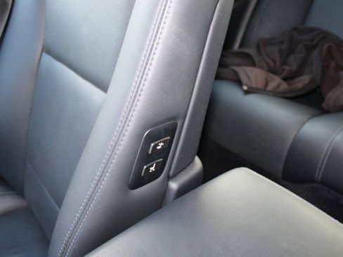 Used 2017 Lexus LS 460 image 39