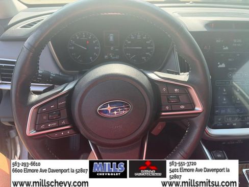 Used 2025 Subaru Outback Limited AWD/4WD image 12