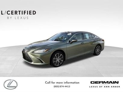 Certified 2025 Lexus ES 350 w/ Premium Package