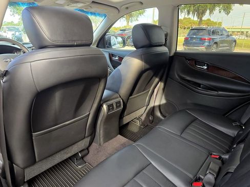 Used 2017 INFINITI QX50 AWD w/ Premium Plus Package image 28