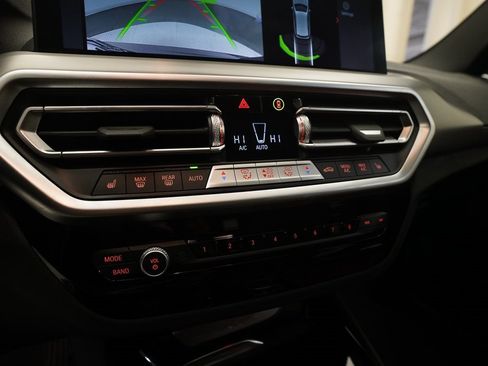 Used 2023 BMW X3 xDrive30i w/ Premium Package image 21