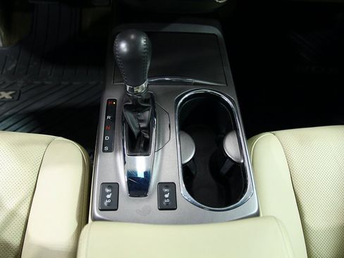 Used 2015 Acura RDX AWD w/ Technology Package image 19